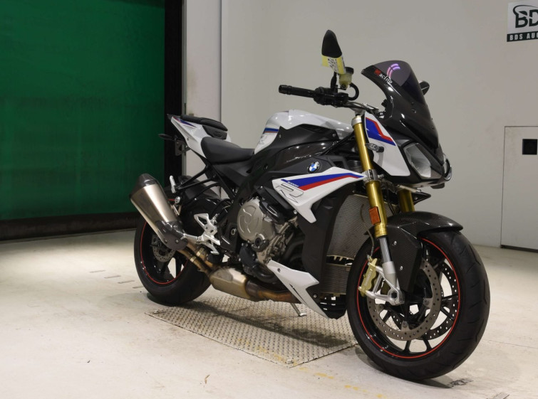 Мотоцикл BMW S1000R з пробігом 6350 km