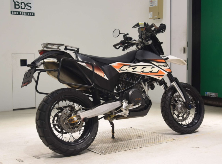 Мотоцикл KTM 690 SMC с пробегом 23899 km