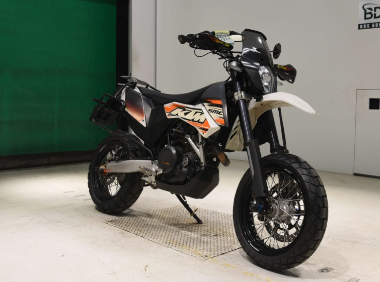 Мотоцикл KTM 690 SMC с пробегом 23899 km