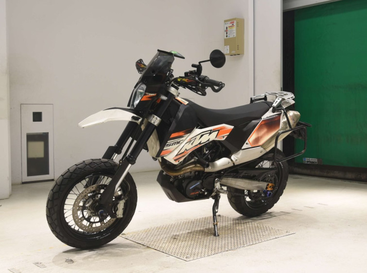 Мотоцикл KTM 690 SMC с пробегом 23899 km
