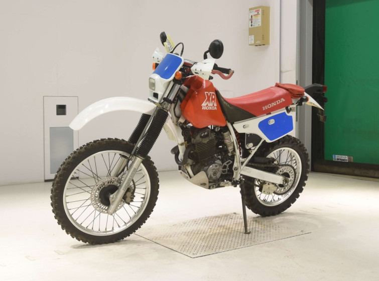 Мотоцикл Honda XR250 з пробігом 9820 km