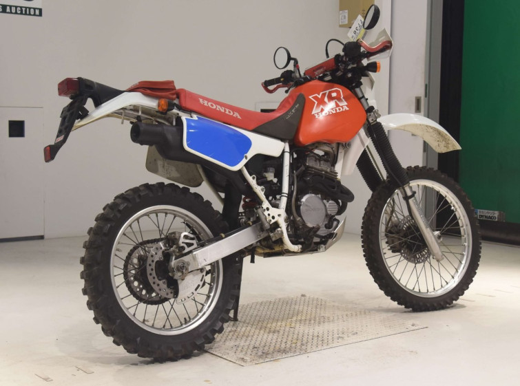 Мотоцикл Honda XR250 з пробігом 9820 km