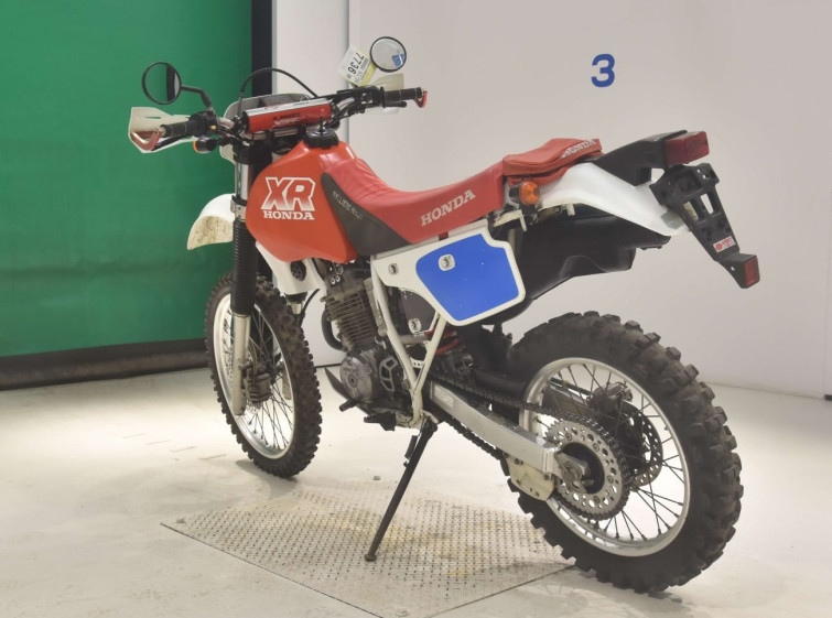 Мотоцикл Honda XR250 з пробігом 9820 km