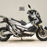 Мотоцикл Honda X-ADV750