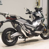 Мотоцикл Honda X-ADV750