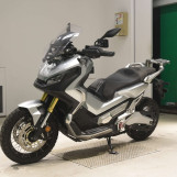 Мотоцикл Honda X-ADV750