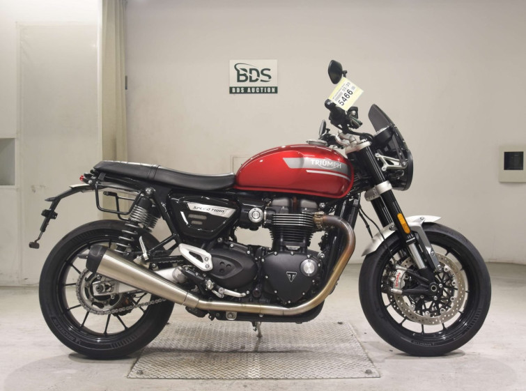 Мотоцикл Triumph SPEED TWIN з пробігом 25945 km