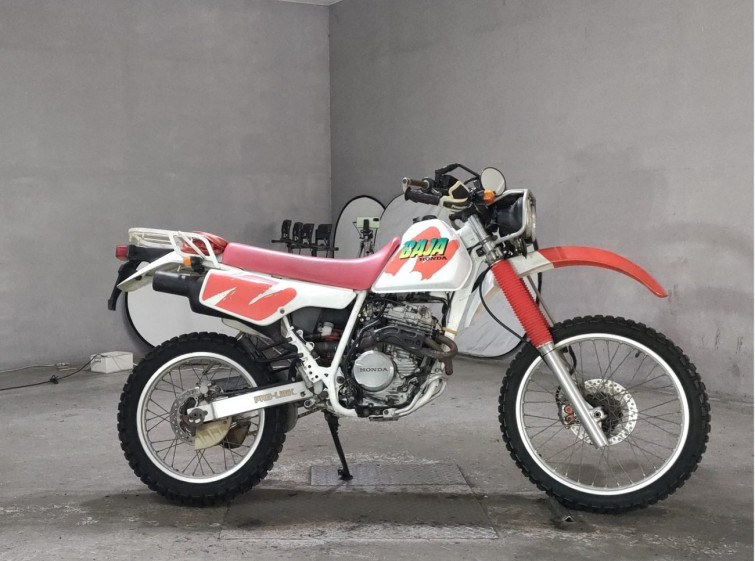 Мотоцикл Honda XLR250R BAJA с пробегом 25389 km