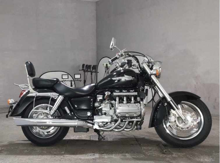 Мотоцикл Honda GL1500C F6C VALKYRIE с пробегом 12342 km