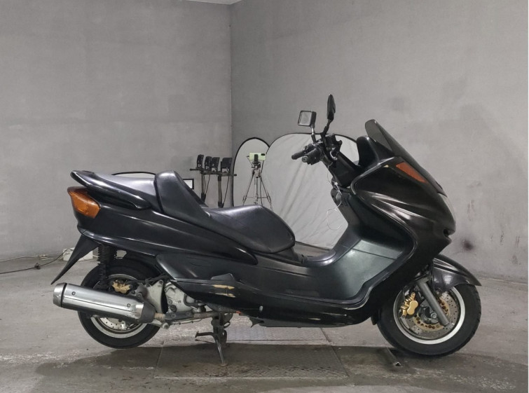 Мотоцикл Yamaha MAJESTY 250 с пробегом 45786 km