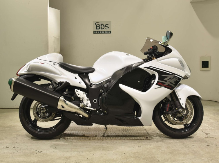Мотоцикл Suzuki GSX1300R HAYABUSA с пробегом 6915 km