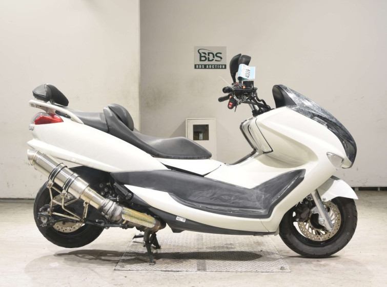 Мотоцикл Yamaha MAJESTY 250