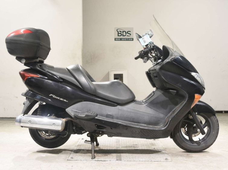Мотоцикл Honda FORZA Z