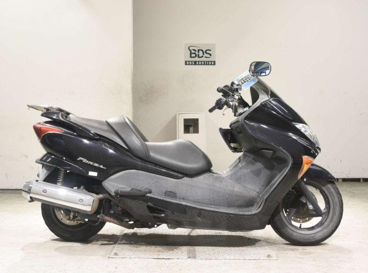 Мотоцикл Honda FORZA Z