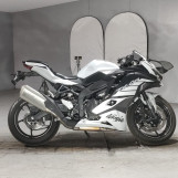 Мотоцикл Kawasaki NINJA ZX-4R SE з пробігом 5186 km