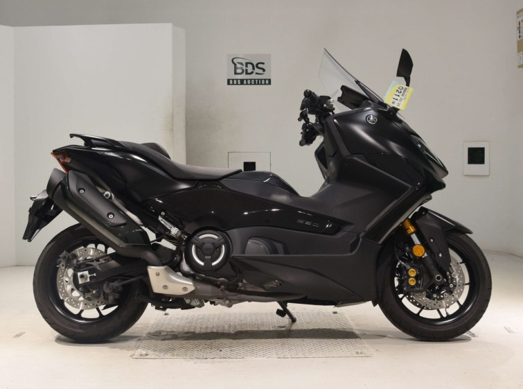Мотоцикл Yamaha T-MAX560 с пробегом 6143 km
