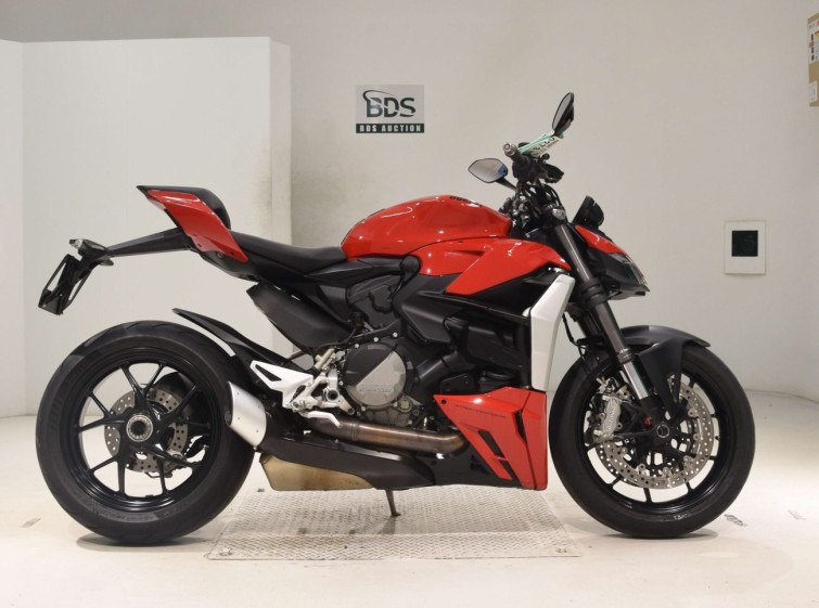Мотоцикл Ducati STREET FIGHTER V2 с пробегом 19858 km