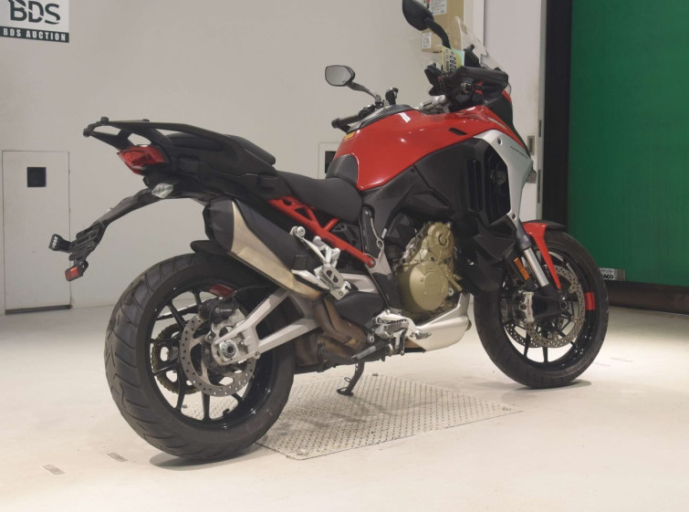 Мотоцикл Ducati MULTISTRADA V4S з пробігом 51112 km
