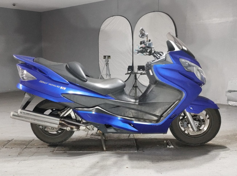 Мотоцикл Suzuki SKYWAVE 250