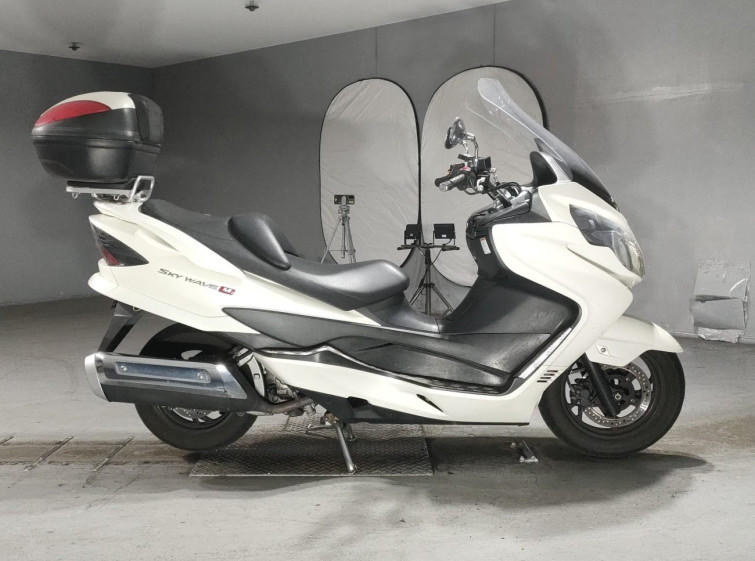 Мотоцикл Suzuki SKYWAVE 250M с пробегом 23018 km