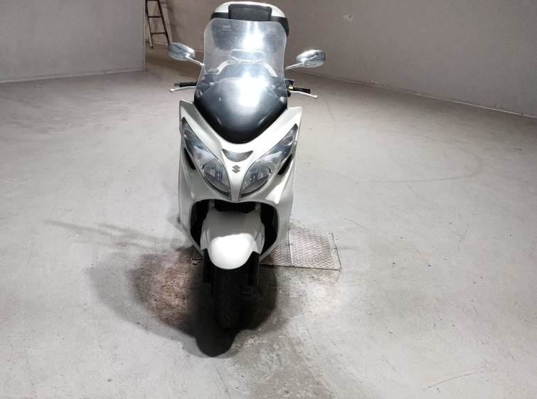 Мотоцикл Suzuki SKYWAVE 250M с пробегом 23018 km