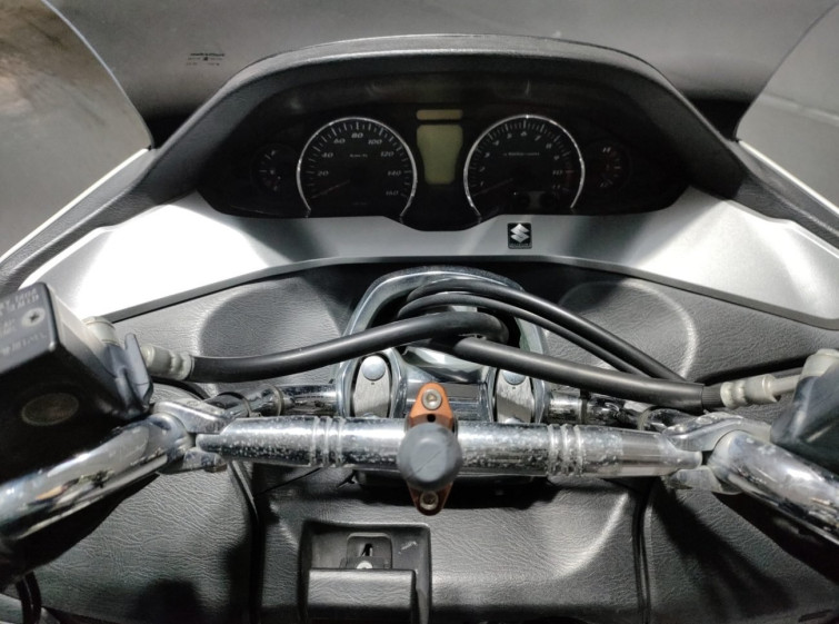 Мотоцикл Suzuki SKYWAVE 250M с пробегом 23018 km