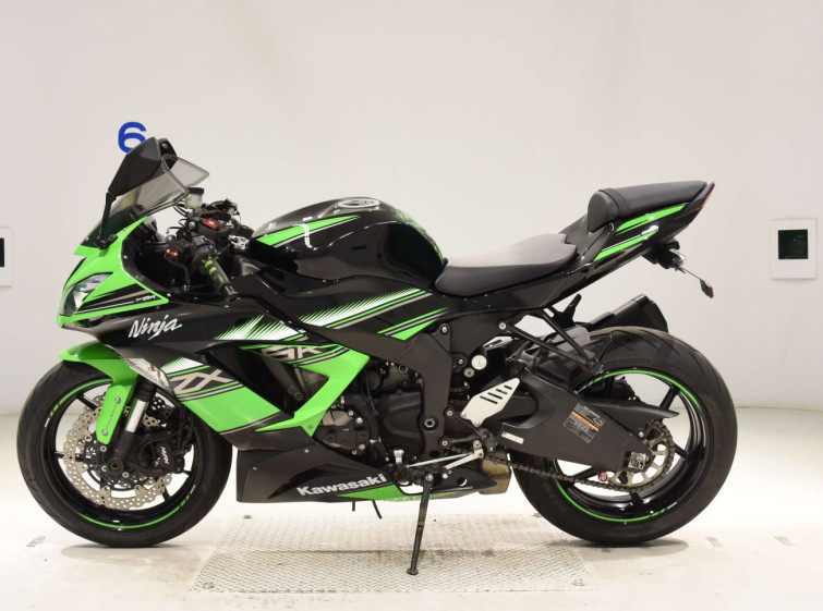 Мотоцикл Kawasaki ZX-6RA з пробігом 28084 km