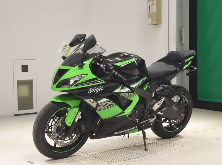 Мотоцикл Kawasaki ZX-6RA з пробігом 28084 km