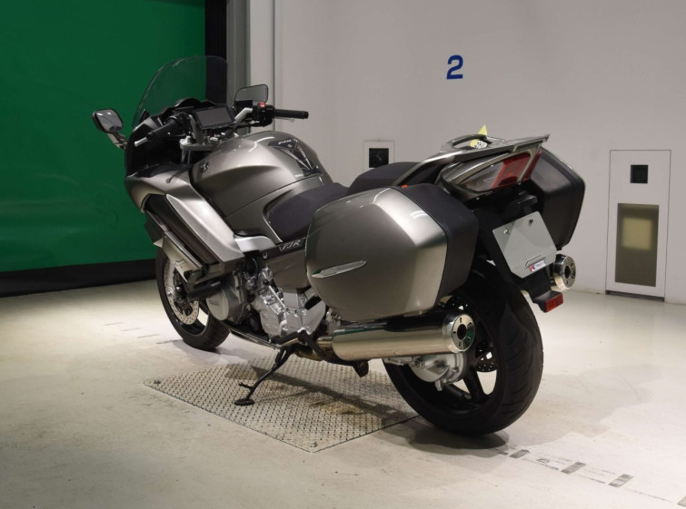 Мотоцикл Yamaha FJR1300A з пробігом 14042 km