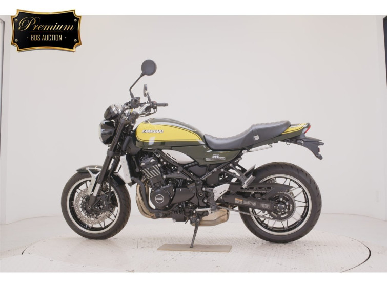 Мотоцикл Kawasaki Z900RS з пробігом 907 km