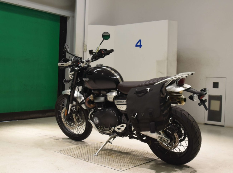 Мотоцикл Triumph SCRAMBLER 1200 XC з пробігом 30492 km