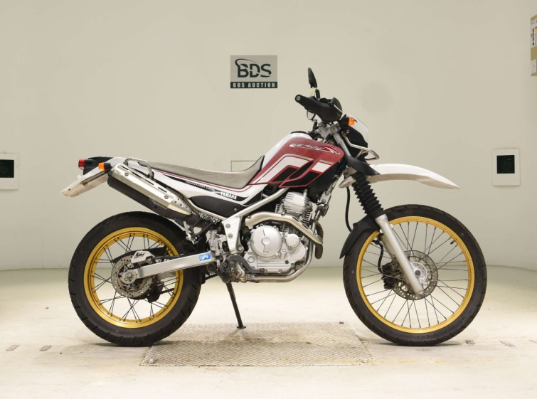 Мотоцикл Yamaha SEROW XT250 с пробегом 30338 km