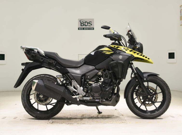 Мотоцикл Suzuki V-STROM DL250 с пробегом 2587 km