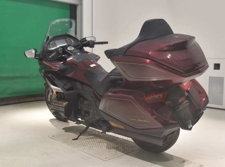 Мотоцикл Honda GL1800 TOUR D з пробігом 5844 km