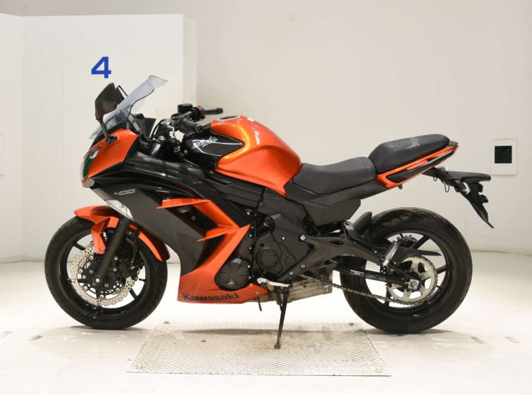 Мотоцикл Kawasaki NINJA400 с пробегом 21715 km