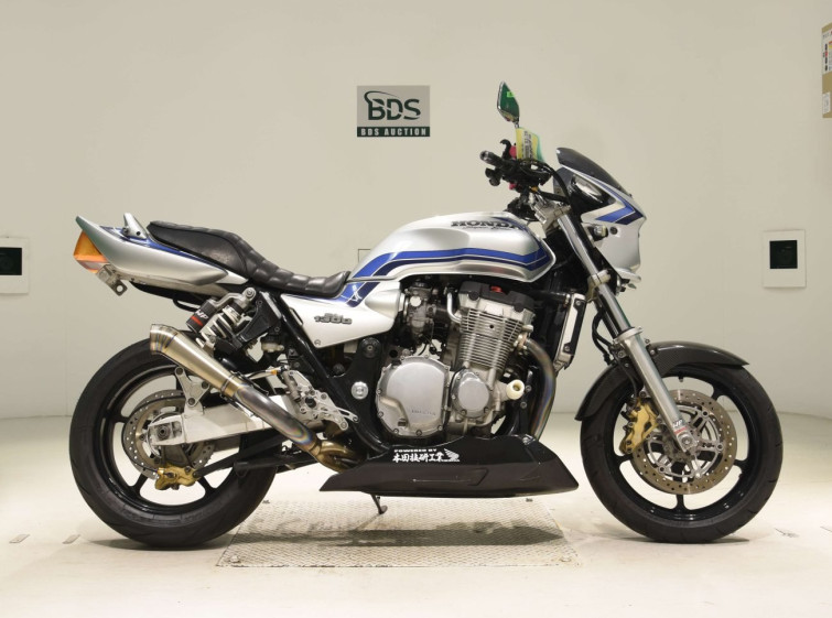 Мотоцикл Honda CB1300SF з пробігом 55928 km