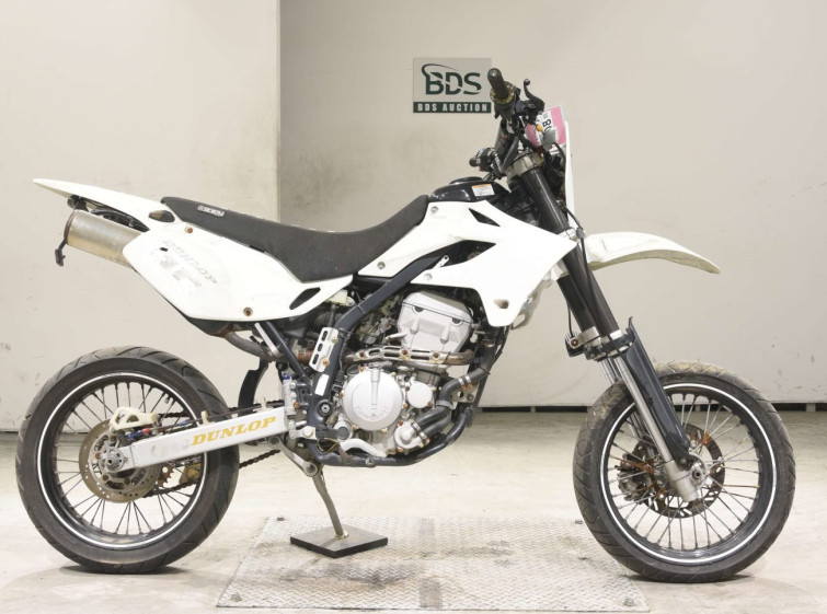 Мотоцикл Kawasaki D-TRACKER250