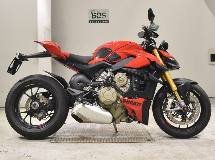 Мотоцикл Ducati STREET FIGHTER V4S с пробегом 6057 km