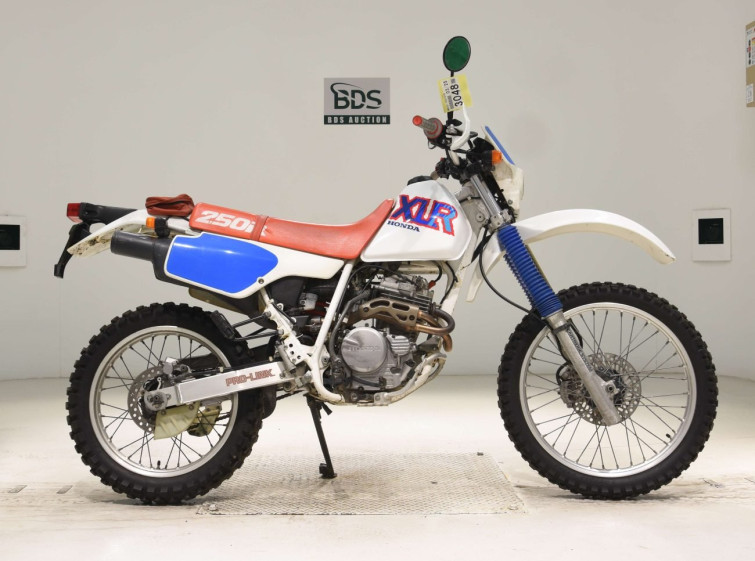 Мотоцикл Honda XLR250R с пробегом 22528 km