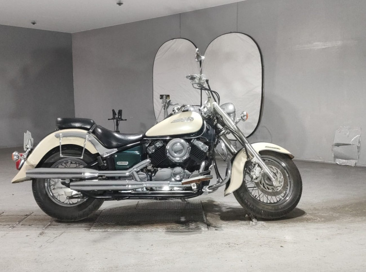 Мотоцикл Yamaha DRAGSTAR XVS400 CLASSIC с пробегом 24007 km