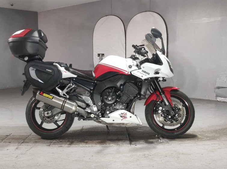 Мотоцикл Yamaha FZ1 FAZER с пробегом 38658 km