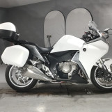 Мотоцикл Honda VFR1200F с пробегом 2047 km
