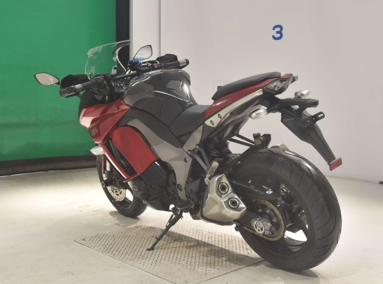 Мотоцикл Kawasaki NINJA1000A з пробігом 65621 km