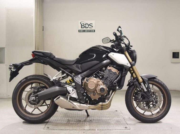 Мотоцикл Honda CB650R с пробегом 11371 km