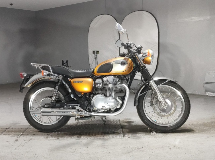 Мотоцикл Kawasaki W800 с пробегом 107226 km