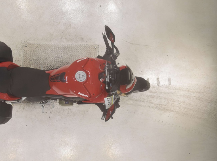 Мотоцикл Ducati STREET FIGHTER V4S с пробегом 15123 km