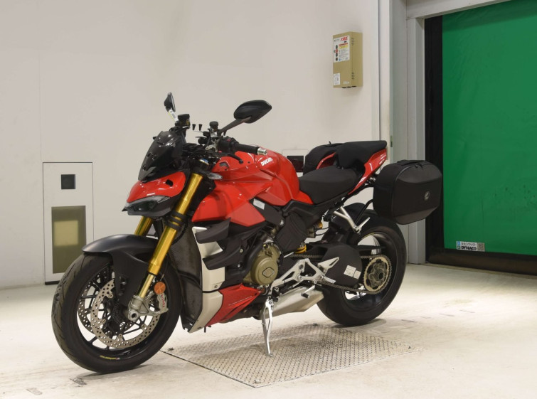 Мотоцикл Ducati STREET FIGHTER V4S с пробегом 15123 km