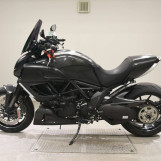 Мотоцикл Ducati DIAVEL CARBON з пробігом 15875 km