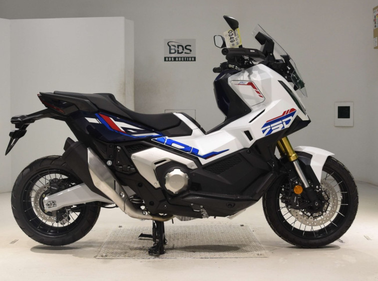 Мотоцикл Honda X-ADV750-2 с пробегом 1 km