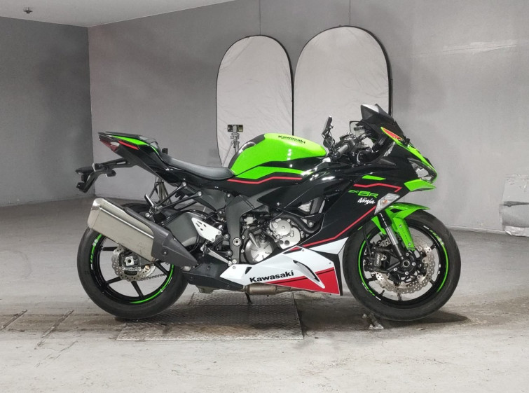 Мотоцикл Kawasaki ZX-6R з пробігом 5264 km
